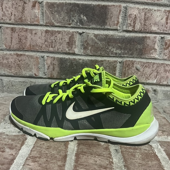 Women’s Nike flex supreme TR3 green/grey size 8.5 - Picture 4 of 12